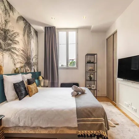 Apartment Studio Charming & Modern Biarritz