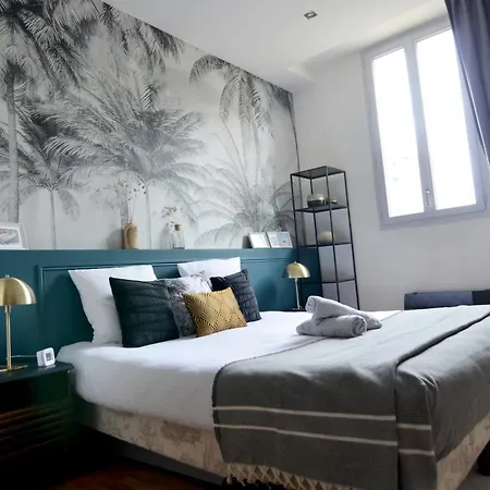 Studio Charming & Modern